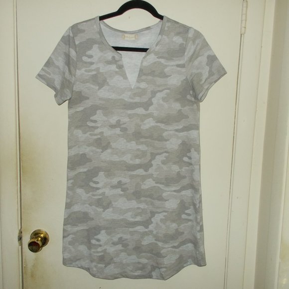 Altar'd State Camo Pattern Dress Gray Size Medium - Picture 1 of 7